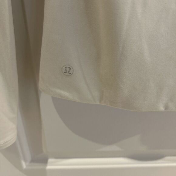 Lululemon Hold Tight Long-Sleeve Shirt - M Light Beige - Picture 5 of 6
